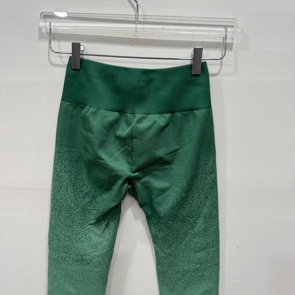 Gymshark Adapt Ombre Seamless Legging Green - Picture 6 of 6
